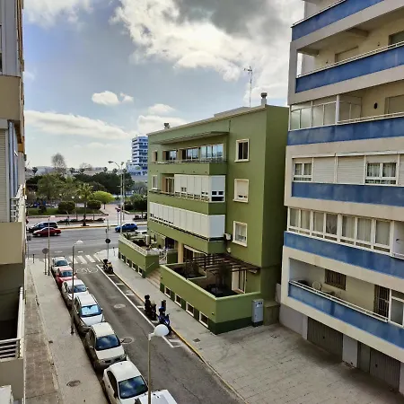 Paseo Maritimo Victoria 2